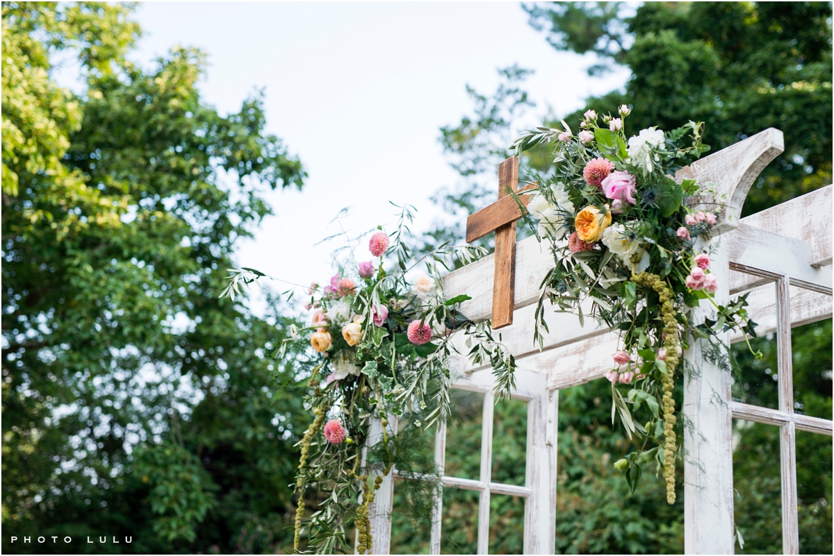Summer Wedding | Yew Dell Botanical Gardens | Louisville, KY | Anna + Jarret