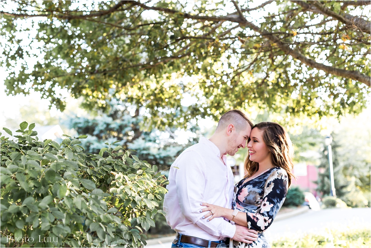 September Engagement Session at Anchorage Trail | Haley + Jeremy | Louisville, KY Photographer